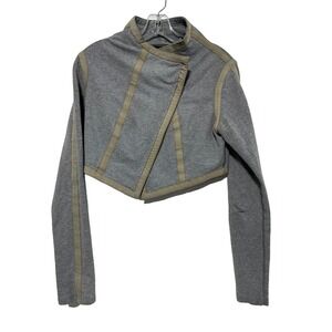 Lululemon cropped diagonal zip jacket.